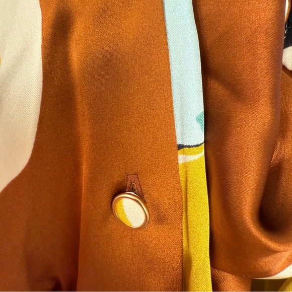 NWT House Of Harlow 1960 X Revolve Satin Blouse M Retro Funky Psychedelic *flaw - Picture 9 of 9